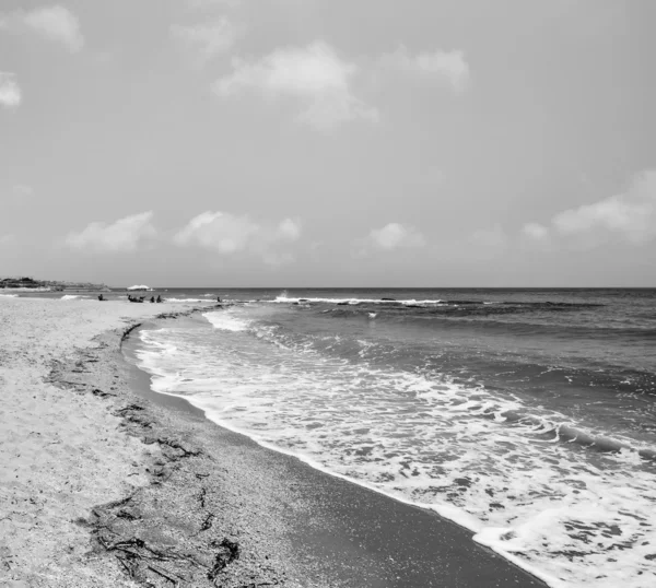 Persone sulla spiaggia — Foto Stock