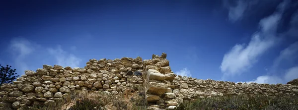 Kaukana özgün Yunan liman kalıntıları — Stok fotoğraf