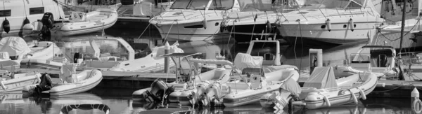 Italien Sicilien Medelhavet Marina Ragusa Ragusaprovinsen Oktober 2021 Motorbåtar Och — Stockfoto