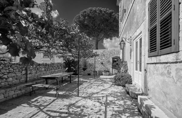 Italy Sicily Modica Ragusa Province Countryside Side Patio Table Seats — Stock Photo, Image