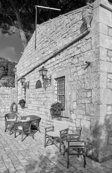 イタリア シチリア島 モディカ ラグーザ州 古い石造りの家のファサード — ストック写真