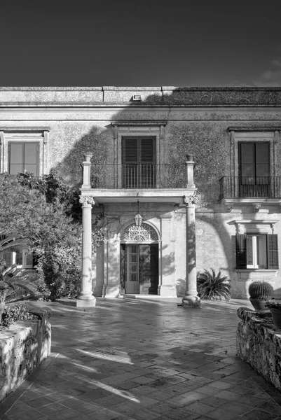 Italia Sicilia Modica Provincia Ragusa Campo Fachada Una Antigua Casa —  Fotos de Stock