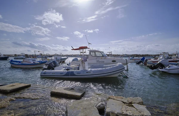 Talya Sicilya Akdeniz Punta Secca Ragusa Eyaleti Kasım 2021 Limanda — Stok fotoğraf