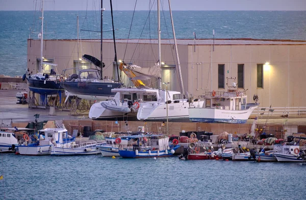 Italia Sicilia Marina Ragusa Provincia Ragusa Barcos Pesqueros Locales Madera — Foto de Stock