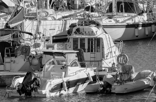 Talya Sicilya Akdeniz Marina Ragusa Ragusa Eyaleti Ocak 2022 Limanda — Stok fotoğraf