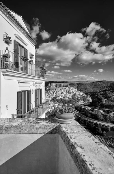 Italy Sicily Ragusa Ibla View Old House Balcony Baroque Town — Foto de Stock