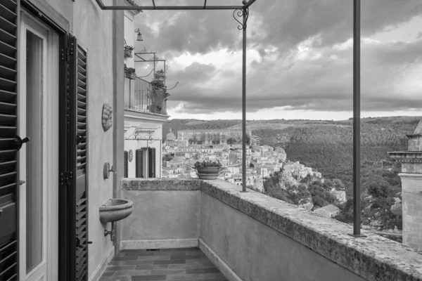 Italy Sicily Ragusa Ibla View Old House Balcony Baroque Town — Stock Photo, Image