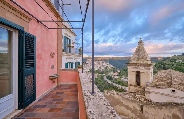 Italy Sicily Ragusa Ibla View Old House Balcony Baroque Town — Foto de Stock