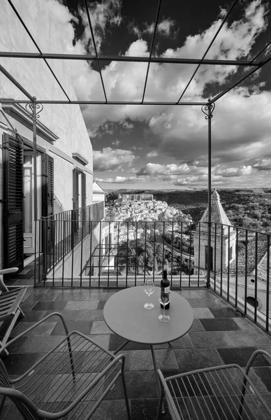 Italien Sizilien Ragusa Ibla Blick Auf Einen Alten Hausbalkon Und — Stockfoto