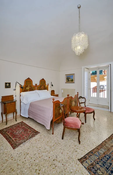 Italy Sicily Ragusa December 2021 Apartment Bedroom Editorial — Foto de Stock