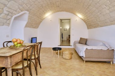 İtalya, Sicilya, Modica (Ragusa Eyaleti); 15 Aralık 2021, apartman dairesi - EDITORIAL