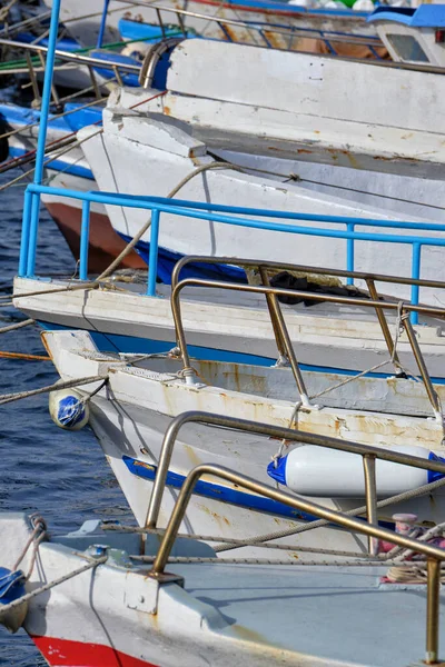 Italia Sicilia Portopalo Capo Passero Provincia Siracusa Barcos Pesqueros Madera — Foto de Stock