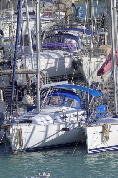 Italien Sizilien Mittelmeer Marina Ragusa Provinz Ragusa Februar 2022 Segelboote — Stockfoto