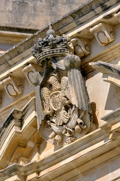 Italia Sicilia Scicli Ragusa Scultura Ornamentale Sulla Facciata Del Palazzo — Foto Stock