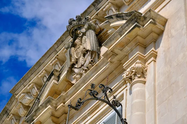 Italien Sicilien Scicli Ragusaprovinsen Skulptur Prydnadsväxter Unescos Barockpalatsets Fasad Penna — Stockfoto