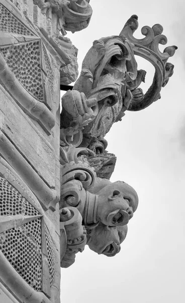 Italy Sicily Scicli Ragusa Province Statues Baroque Beneventano Palace Facade — 스톡 사진