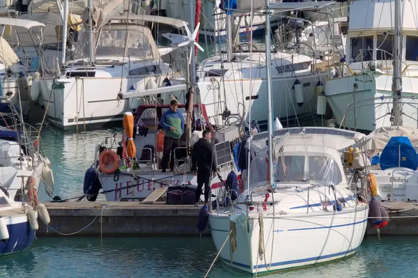 Italien Sizilien Mittelmeer Marina Ragusa Provinz Ragusa März 2022 Menschen — Stockfoto