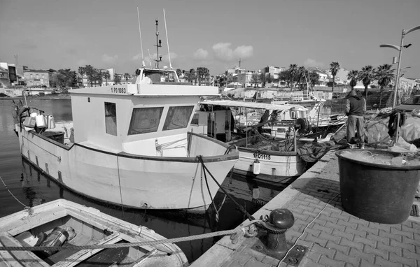 Italien Sizilien Mittelmeer Scoglitti Provinz Ragusa Lokale Hölzerne Fischerboote Und — Stockfoto