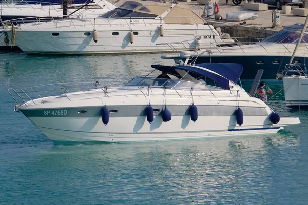 Italien Sicilien Medelhavet Marina Ragusa Ragusaprovinsen Juni 2022 Par Lyxyacht — Stockfoto