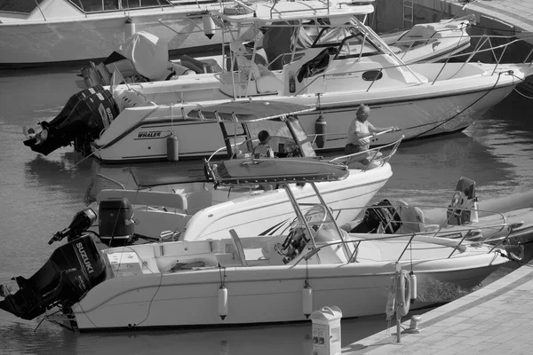 Italien Sizilien Mittelmeer Marina Ragusa Provinz Ragusa Juli 2022 Sportfischer — Stockfoto