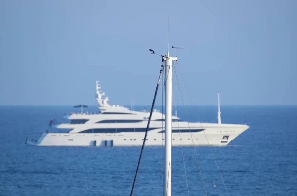 Italien Sizilien Mittelmeer Marina Ragusa Segelbootmast Hafen Und Eine Große — Stockfoto