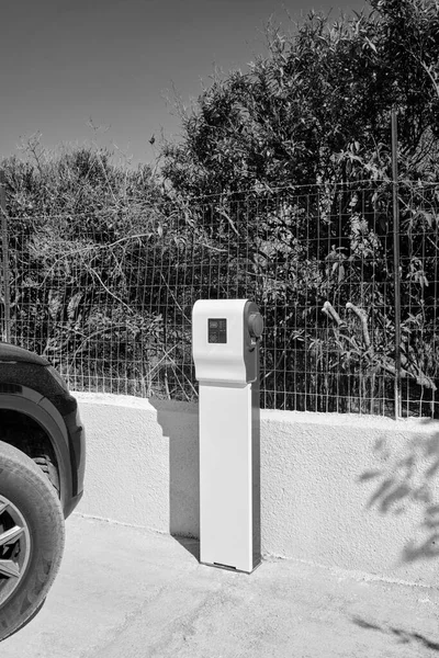 Italy Sicily Ragusa Province Countryside Electric Car Charging Station Private — Stockfoto