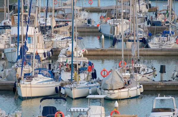 Italien Sicilien Medelhavet Marina Ragusa Ragusaprovinsen September 2022 Motorbåtar Och — Stockfoto