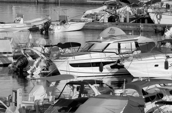 Italien Sizilien Mittelmeer Marina Ragusa September 2022 Boote Und Luxusyachten — Stockfoto