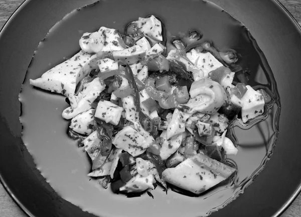 양념을 이탈리아 해산물을 식탁에 접시에 — 스톡 사진