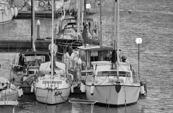 Talya Sicilya Akdeniz Marina Ragusa Eylül 2022 Gün Batımında Limanda — Stok fotoğraf
