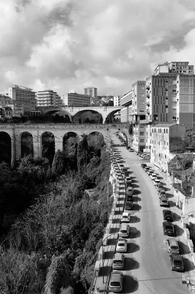 Talya Sicilya Ragusa Kasabanın Manzarası Taş Köprüleri — Stok fotoğraf