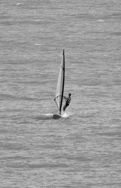 Italia Sicilia Mar Mediterraneo Marina Ragusa Ragusa Windsurf Mare — Foto Stock