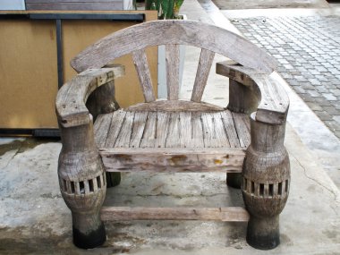 eski ahşap sandalye