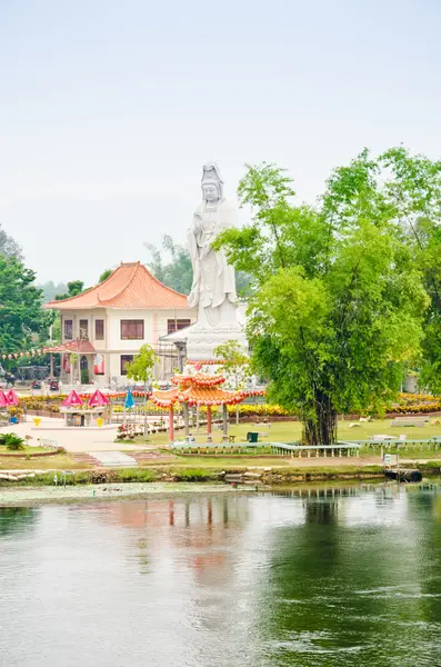 Guanyin rice along the River Kwai Bridge — Stock Photo, Image