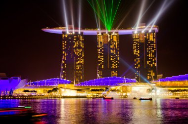 Singapur - 25 Ocak: marina bay sands, dünyanın en pahalı sta