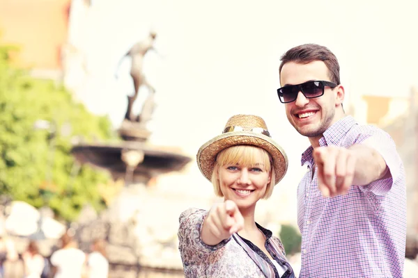 Felices turistas en Gdansk — Foto de Stock