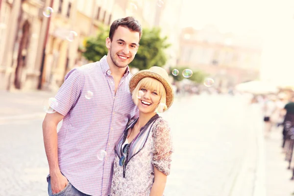 Happy tourists in the Old Town — Stock Photo, Image