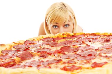 kadın ve pizza