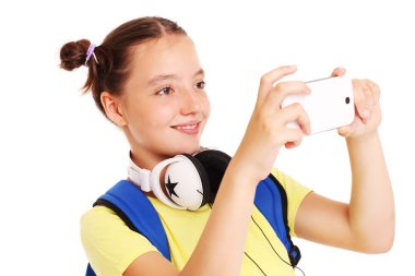 liseli kızın smartphone ile fotoğraf çekme