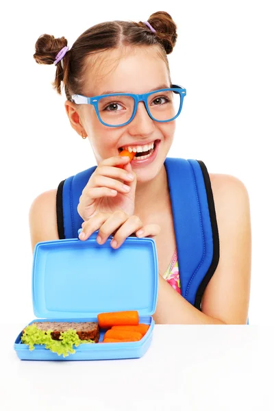 Studentessa mangiare pranzo sano — Foto Stock