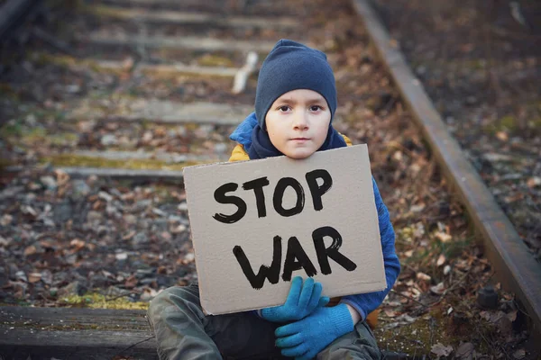 Picture of a child with a lot of love and peaceful message — Stock Photo, Image