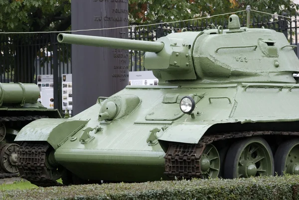 T-34 tanque de tamanho médio soviético, Warszawa, Polônia — Fotografia de Stock