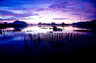 güzel gün doğumu balıkçı köyü.