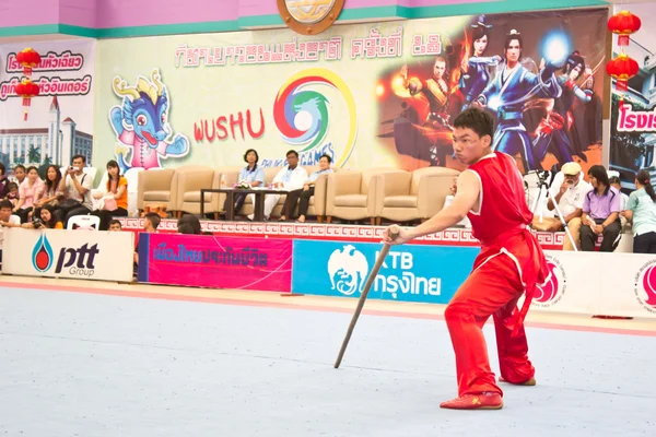 Wushu gun shu compétition aux Jeux nationaux de la jeunesse, Phuket 2012 — Photo