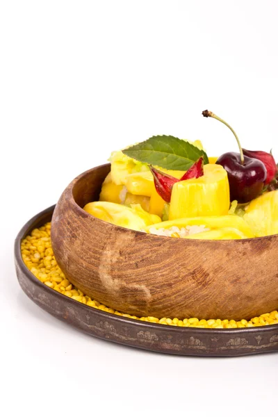 Native Thai style dessert, sticky rice in jackfruit — Stock Photo, Image