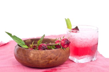 Roselle suyu ile kurutulmuş roselle çiçek