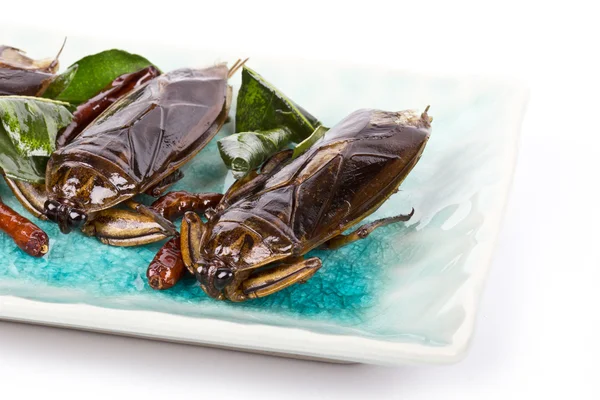 Çıtır çıtır kızarmış böcekler