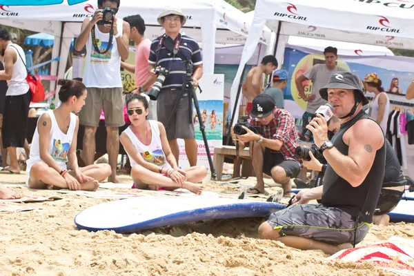 Spiaggia di Kata, Phuket Thailandia - 6 settembre: particella non identificata — Foto Stock