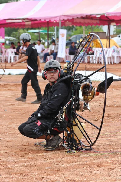 Phuket, Thajsko - 15. listopadu: neznámý závodník — Stock fotografie