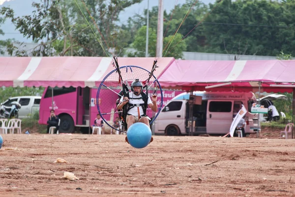 普吉岛，泰国-11 月 15 日： 不明的竞争对手 — 图库照片